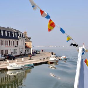 Hotel Du Port Et Des Bains